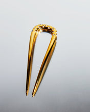 Load image into Gallery viewer, Deborah Pagani: Pearl DP Pin