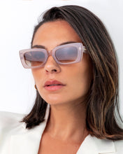 Load image into Gallery viewer, Illesteva: Wilson Sunglasses